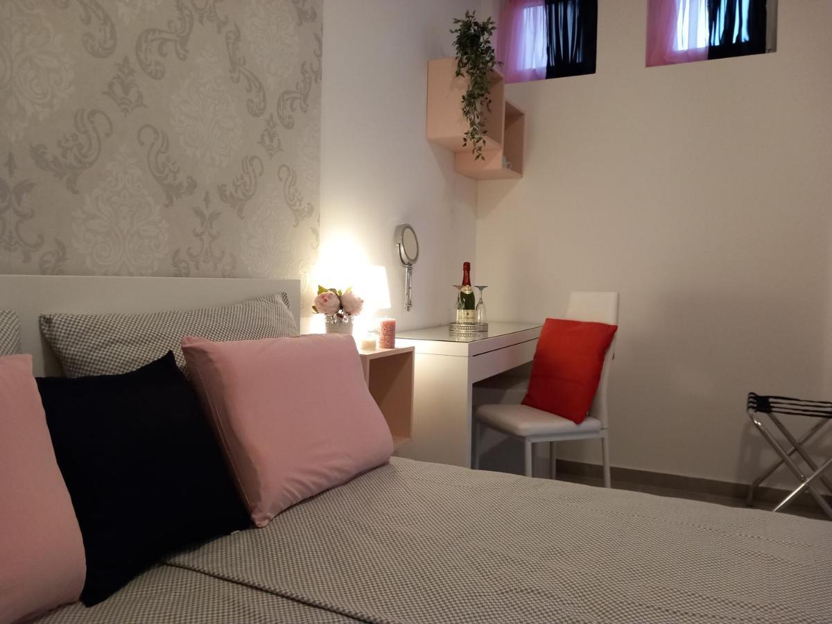 Room Ket Pula Exteriér fotografie